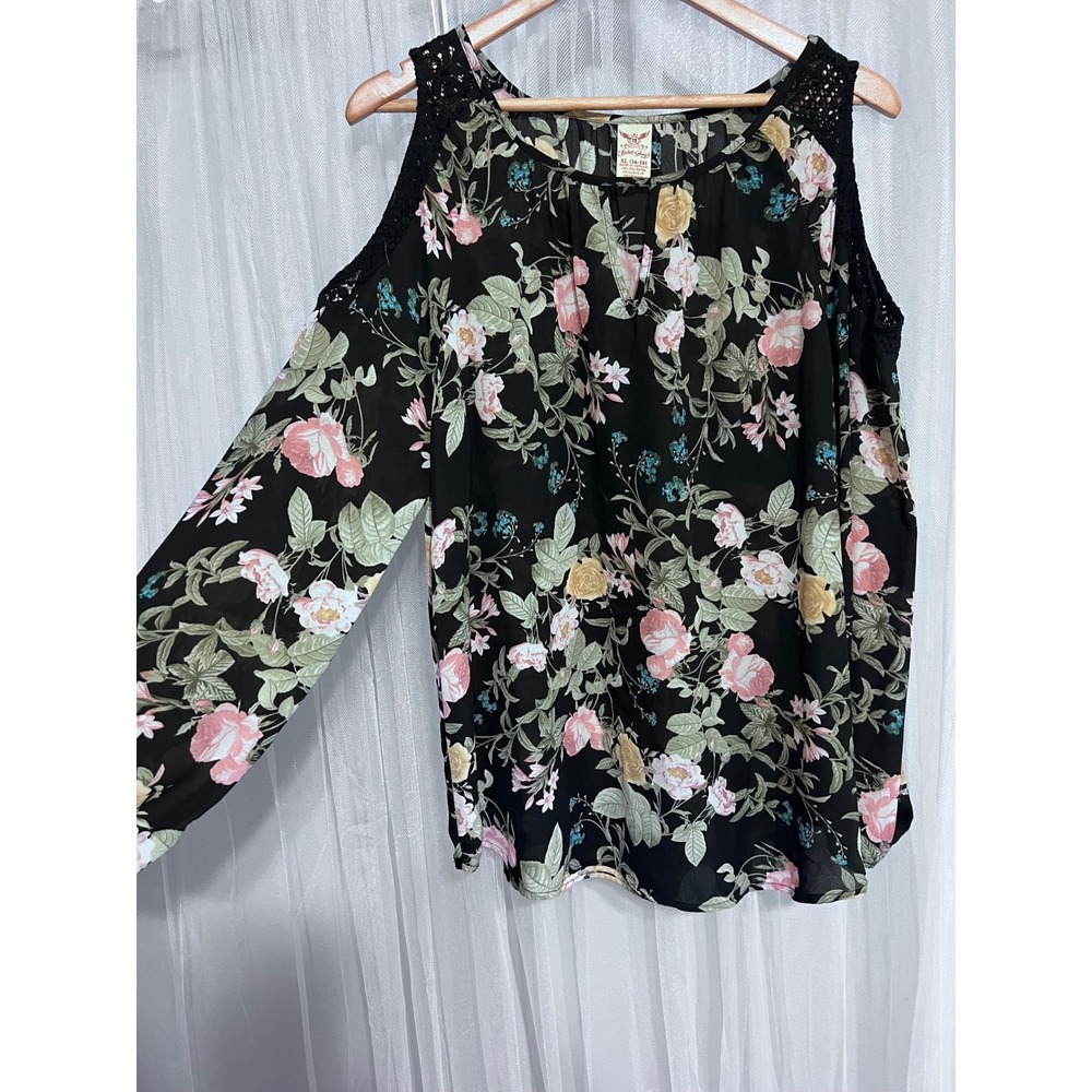 Faded Glory Womens XL Black Floral Cold Shoulder Blouse Crochet Lace Trim Top